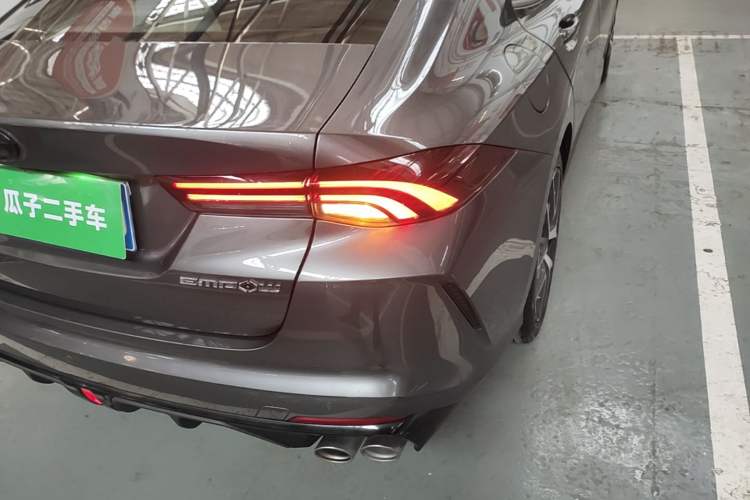 Used GAC Trumpchi EMPOW 2021 270T DCT J15 Version Right Rear Taillight