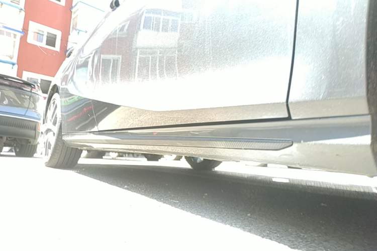 Used GAC Trumpchi EMPOW 2021 270T DCT J15 Version Right Side Sill