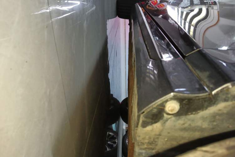 Used GAC Trumpchi EMPOW 2021 270T DCT J16 Version Right Side Sill