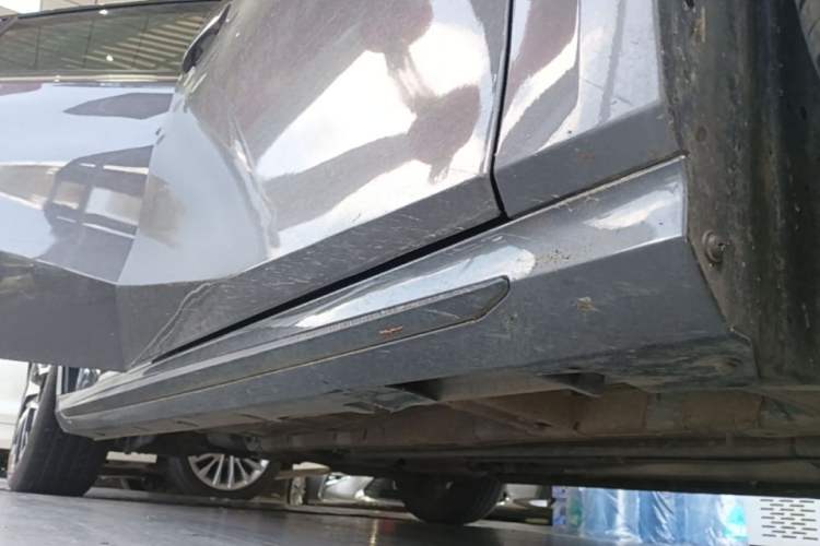 Used GAC Trumpchi EMPOW 2021 270T DCT J16 Version Right Side Sill