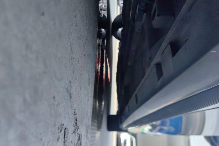 Used GAC Trumpchi EMPOW 2021 270T DCT J16 Version Right Side Sill