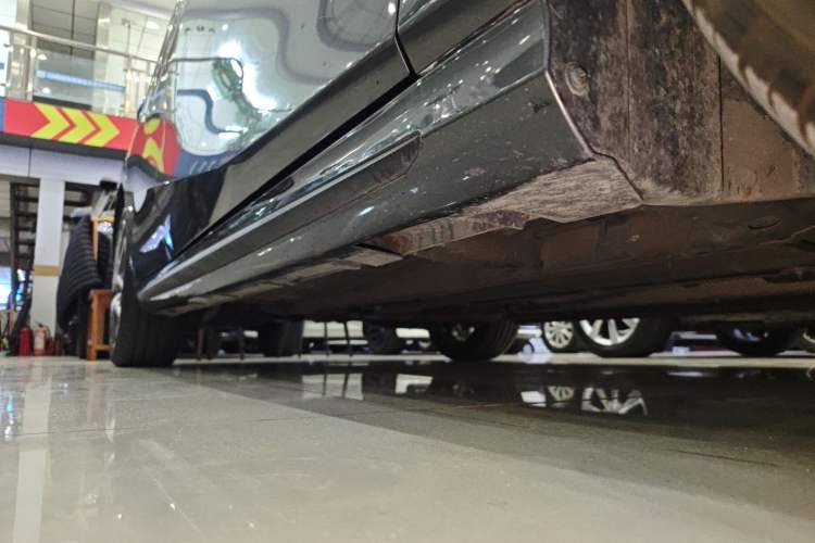 Used GAC Trumpchi EMPOW 2021 270T DCT J16 Version Right Side Sill
