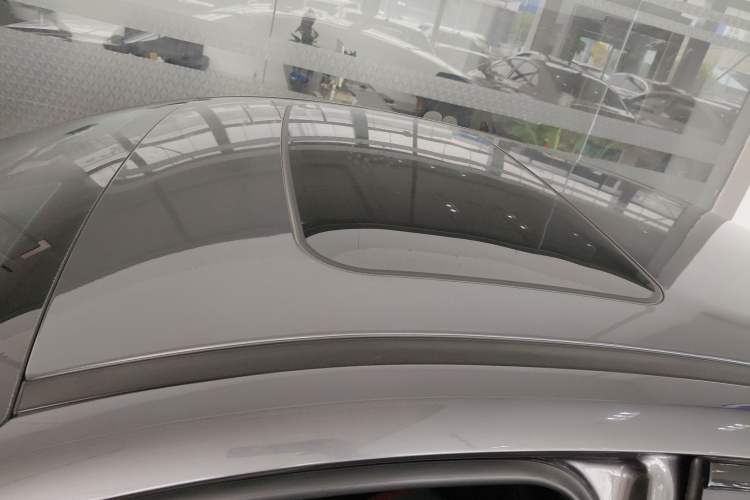 Used GAC Trumpchi EMPOW 2021 270T DCT J15 Version Roof