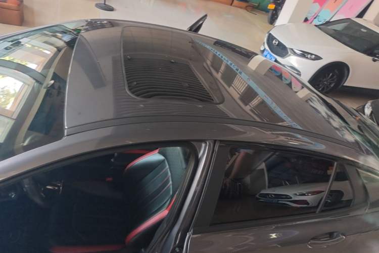 Used GAC Trumpchi EMPOW 2021 270T DCT J16 Version Roof