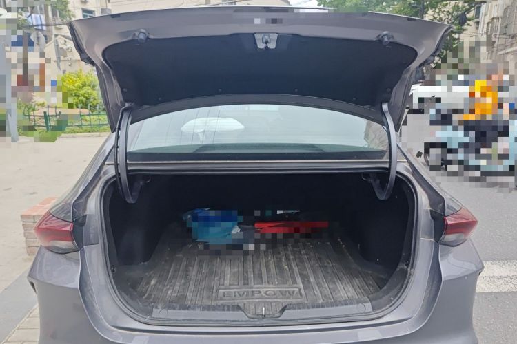 Used GAC Trumpchi EMPOW 2021 270T DCT J16 Version Trunk
