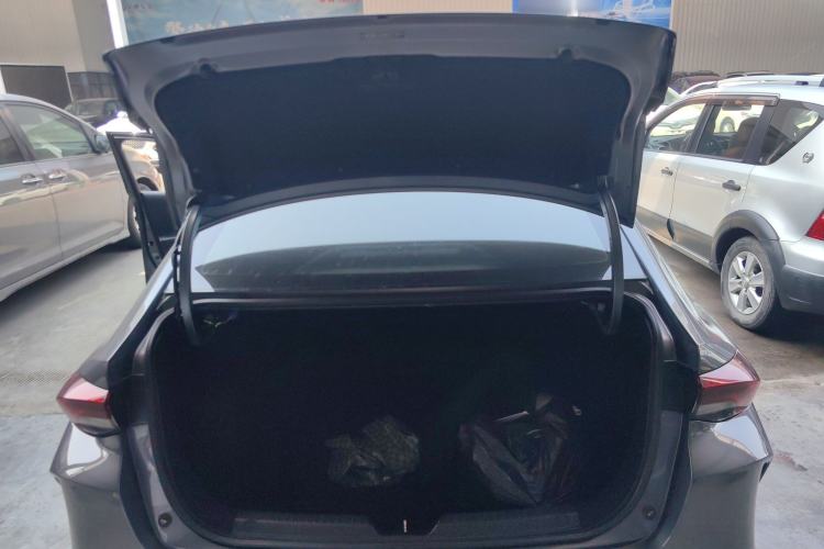 Used GAC Trumpchi EMPOW 2021 270T DCT J16 Version Trunk