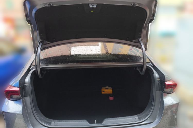 Used GAC Trumpchi EMPOW 2021 270T DCT J16 Version Trunk