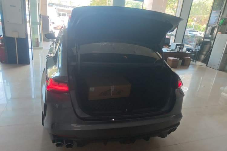Used GAC Trumpchi EMPOW 2021 270T DCT J16 Version Trunk