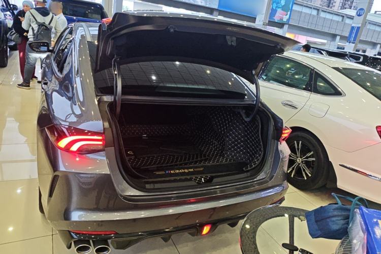 Used GAC Trumpchi EMPOW 2021 270T DCT J16 Version Trunk