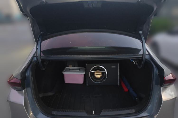 Used GAC Trumpchi EMPOW 2021 270T DCT J15 Version Trunk