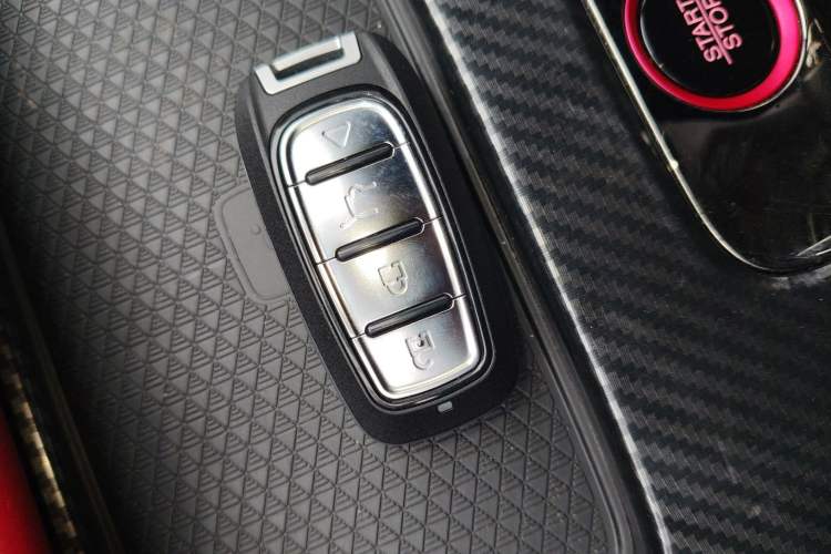 Used GAC Trumpchi EMPOW 2021 270T DCT J16 Version Vehicle Key