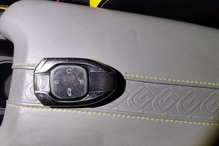 Used GAC Trumpchi EMPOW 2021 270T DCT J16 Version Vehicle Key