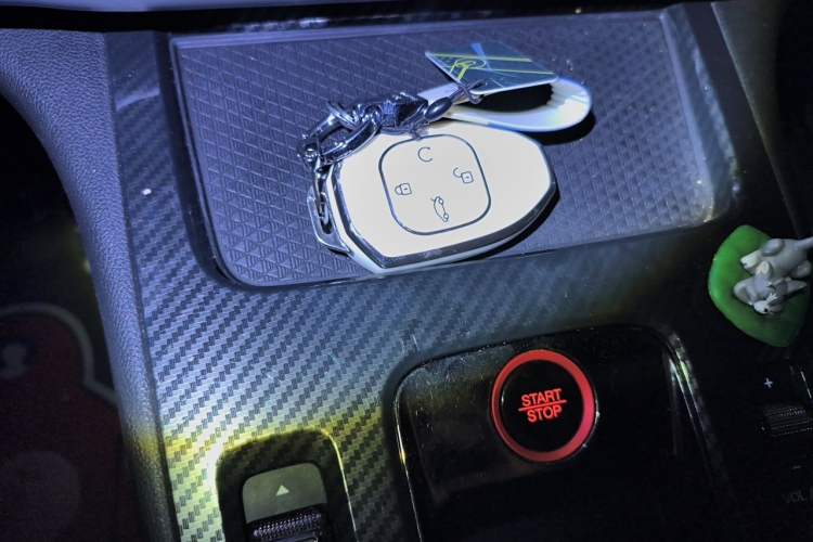 Used GAC Trumpchi EMPOW 2021 270T DCT J15 Version Vehicle Key