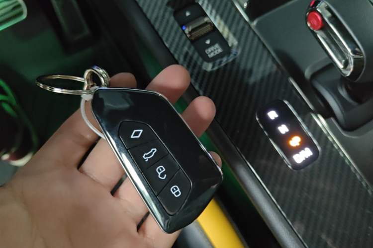 Used GAC Trumpchi EMPOW 2021 270T DCT J15 Version Vehicle Key