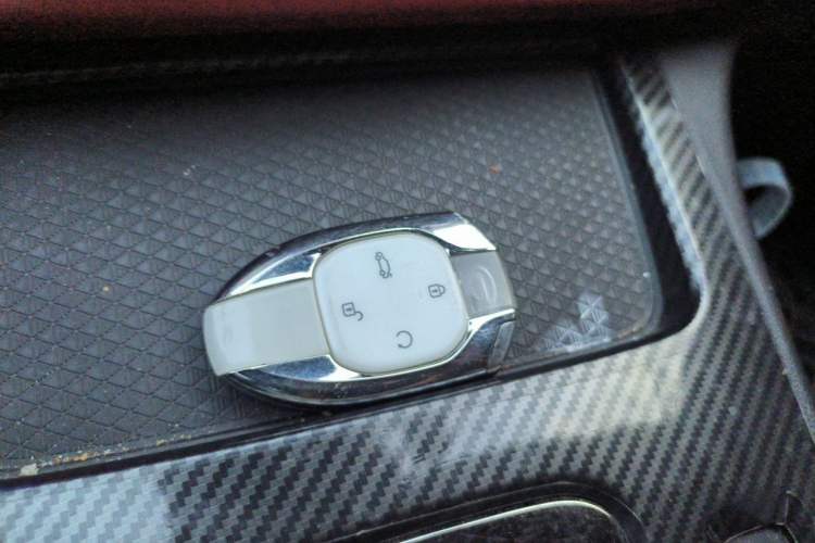 Used GAC Trumpchi EMPOW 2021 270T DCT J15 Version Vehicle Key