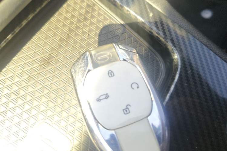 Used GAC Trumpchi EMPOW 2021 270T DCT J16 Version Vehicle Key