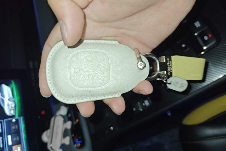 Used GAC Trumpchi EMPOW 2021 270T DCT J15 Version Vehicle Key
