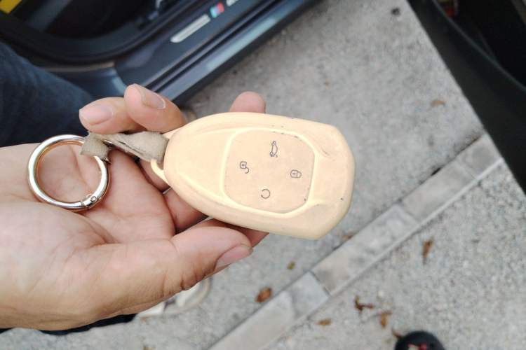 Used GAC Trumpchi EMPOW 2021 270T DCT J15 Version Vehicle Key