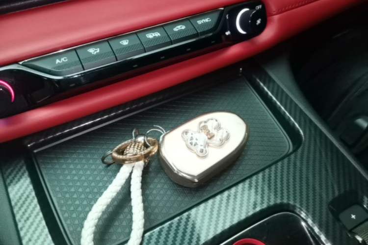 Used GAC Trumpchi EMPOW 2021 270T DCT J16 Version Vehicle Key