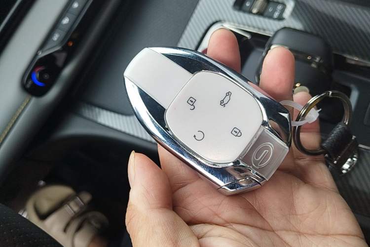 Used GAC Trumpchi EMPOW 2021 270T DCT J15 Version Vehicle Key