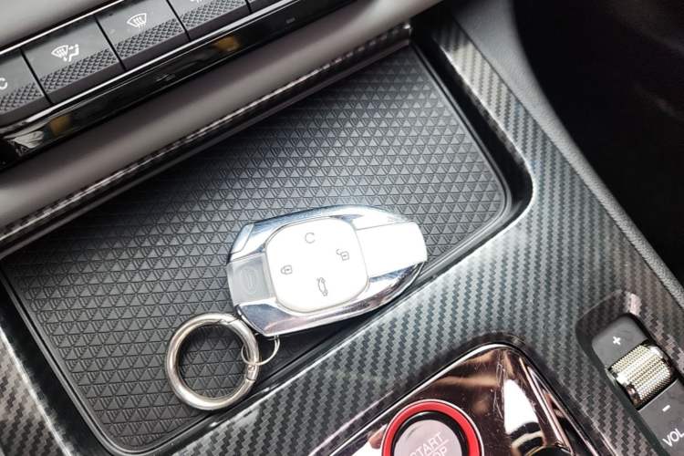 Used GAC Trumpchi EMPOW 2021 270T DCT J16 Version Vehicle Key