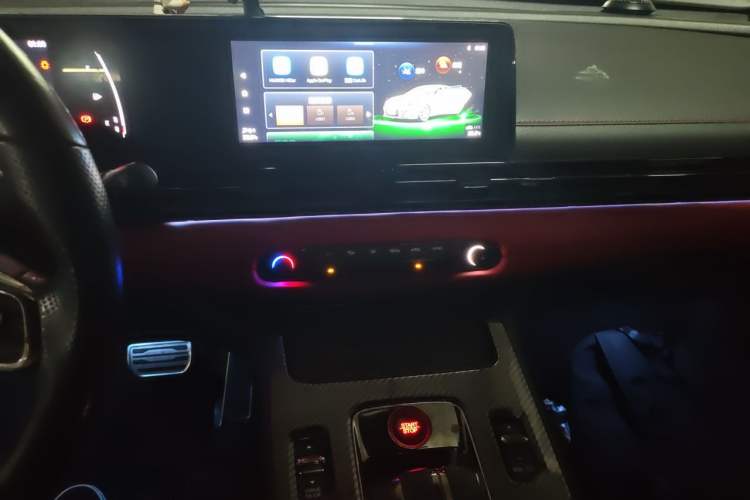 Used GAC Trumpchi EMPOW 2021 270T DCT J15 Version Audio And AC Panel