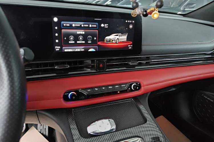 Used GAC Trumpchi EMPOW 2021 270T DCT J16 Version Audio And AC Panel