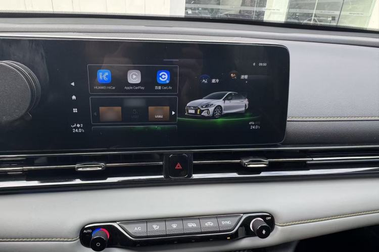 Used GAC Trumpchi EMPOW 2021 270T DCT J15 Version Audio And AC Panel