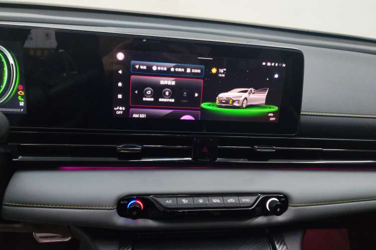 Used GAC Trumpchi EMPOW 2021 270T DCT J16 Version Audio And AC Panel
