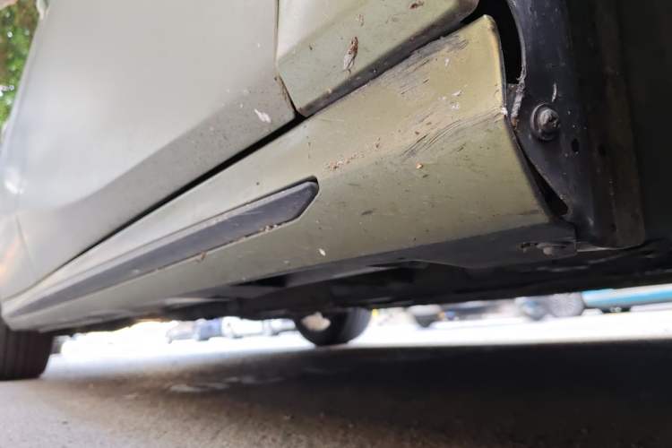 Used GAC Trumpchi EMPOW 2021 270T DCT J16 Version Chassis Front Right
