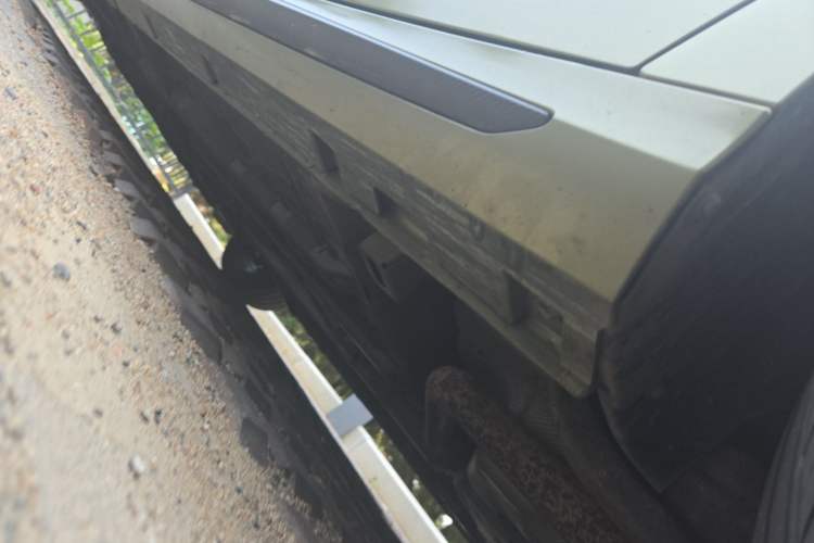 Used GAC Trumpchi EMPOW 2021 270T DCT J15 Version Chassis Rear Left