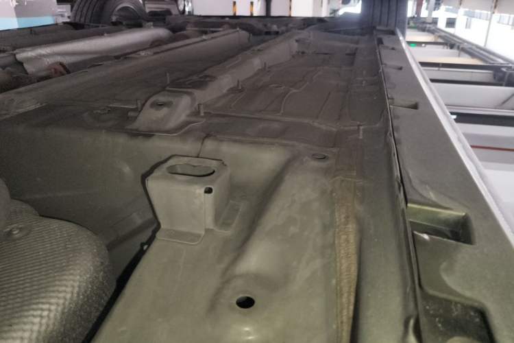 Used GAC Trumpchi EMPOW 2021 270T DCT J15 Version Chassis Rear Left