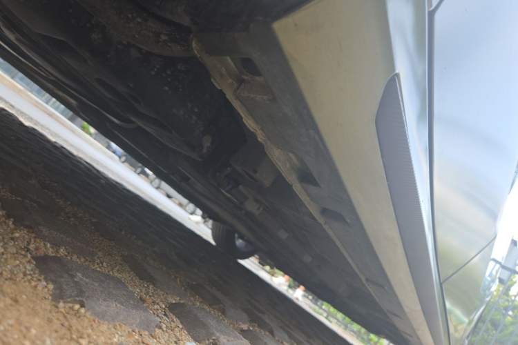 Used GAC Trumpchi EMPOW 2021 270T DCT J15 Version Chassis Rear Right