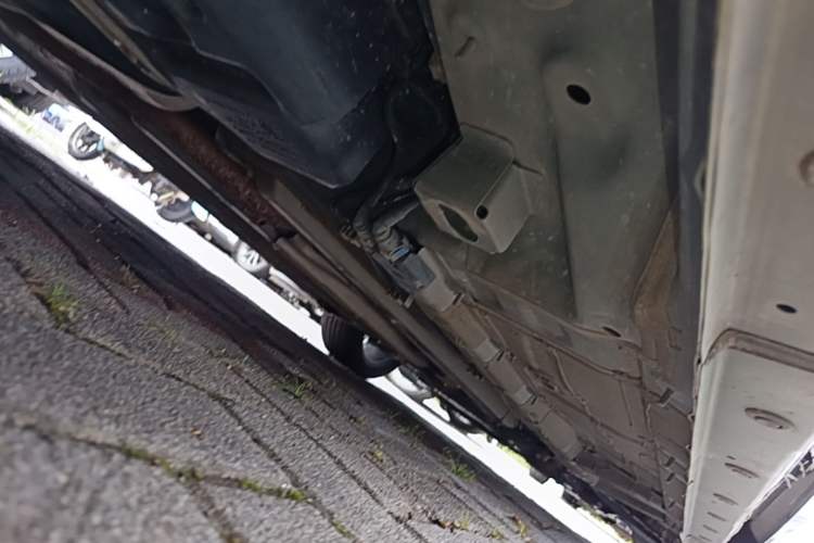Used GAC Trumpchi EMPOW 2021 270T DCT J15 Version Chassis Rear Right