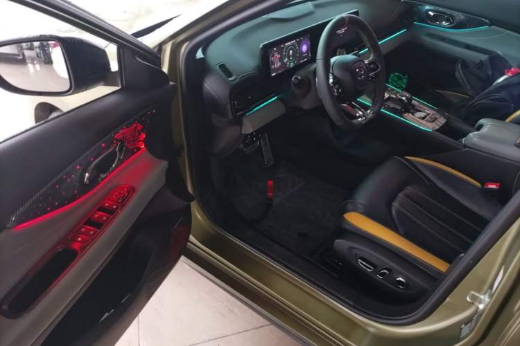 Used GAC Trumpchi EMPOW 2021 270T DCT J16 Version Driver Seat