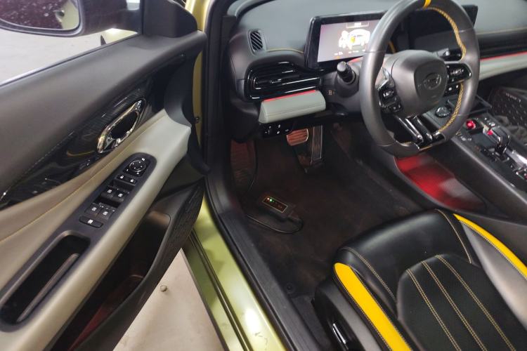 Used GAC Trumpchi EMPOW 2021 270T DCT J16 Version Driver Seat