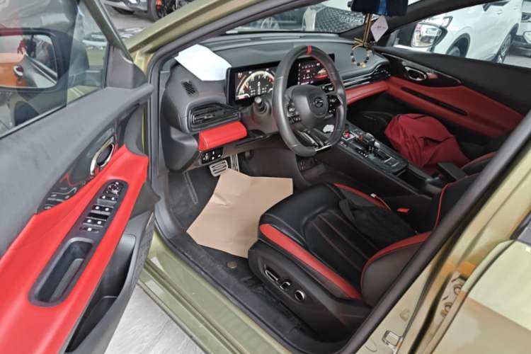 Used GAC Trumpchi EMPOW 2021 270T DCT J16 Version Driver Seat