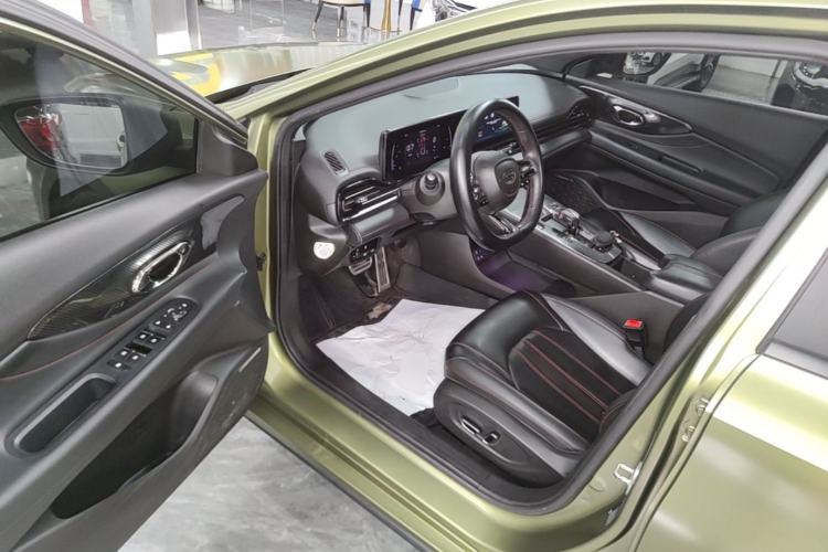 Used GAC Trumpchi EMPOW 2021 270T DCT J15 Version Driver Seat