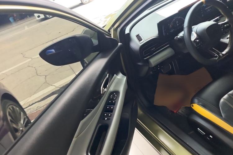Used GAC Trumpchi EMPOW 2021 270T DCT J15 Version Driver Seat