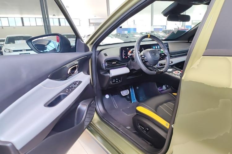 Used GAC Trumpchi EMPOW 2021 270T DCT J15 Version Driver Seat