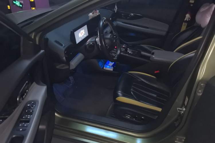 Used GAC Trumpchi EMPOW 2021 270T DCT J16 Version Driver Seat