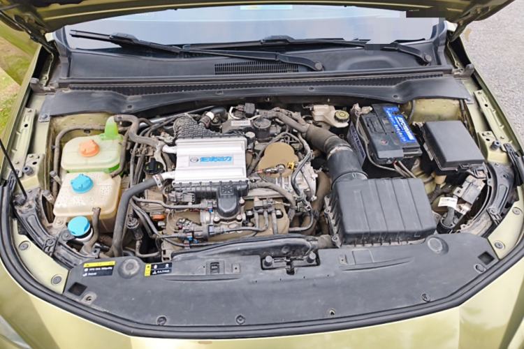 Used GAC Trumpchi EMPOW 2021 270T DCT J16 Version Engine Bay