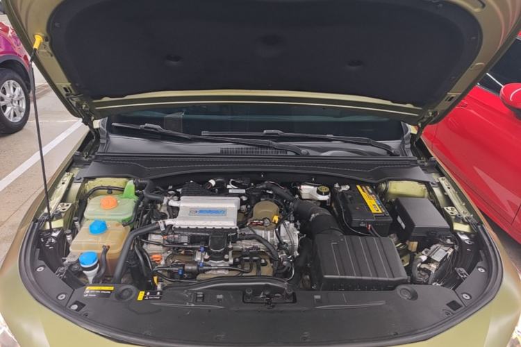 Used GAC Trumpchi EMPOW 2021 270T DCT J16 Version Engine Bay