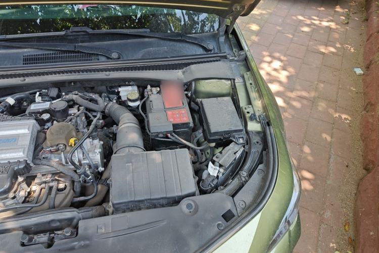 Used GAC Trumpchi EMPOW 2021 270T DCT J15 Version Engine Bay Left