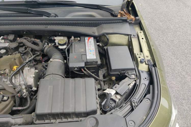 Used GAC Trumpchi EMPOW 2021 270T DCT J16 Version Engine Bay Left