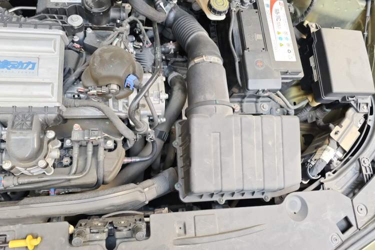 Used GAC Trumpchi EMPOW 2021 270T DCT J16 Version Engine Bay Left