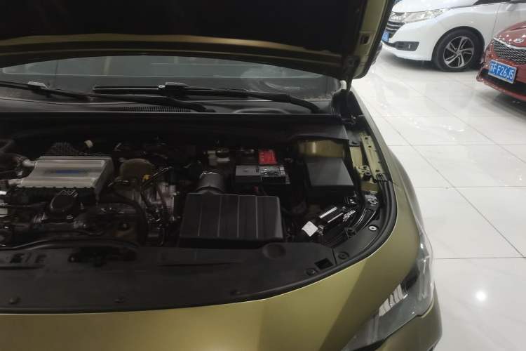 Used GAC Trumpchi EMPOW 2021 270T DCT J16 Version Engine Bay Left