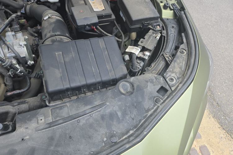 Used GAC Trumpchi EMPOW 2021 270T DCT J15 Version Engine Bay Left