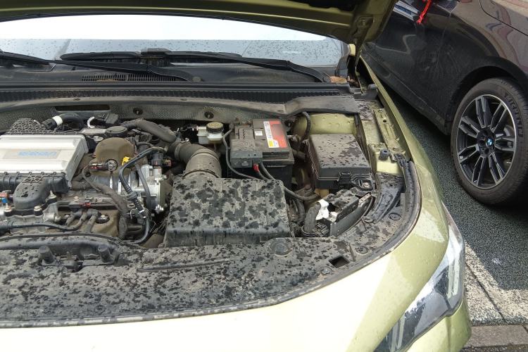 Used GAC Trumpchi EMPOW 2021 270T DCT J15 Version Engine Bay Left