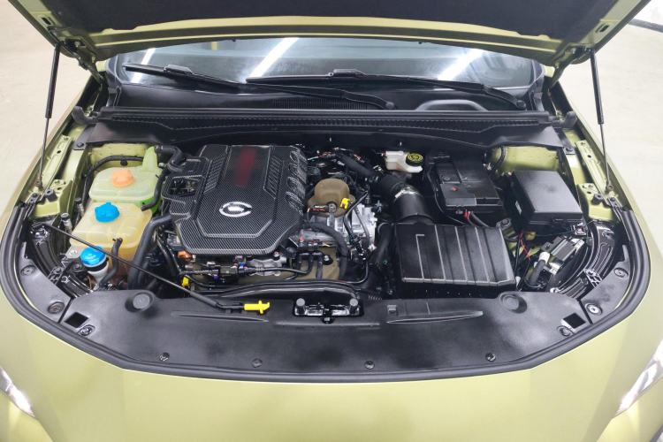 Used GAC Trumpchi EMPOW 2021 270T DCT J16 Version Engine Bay